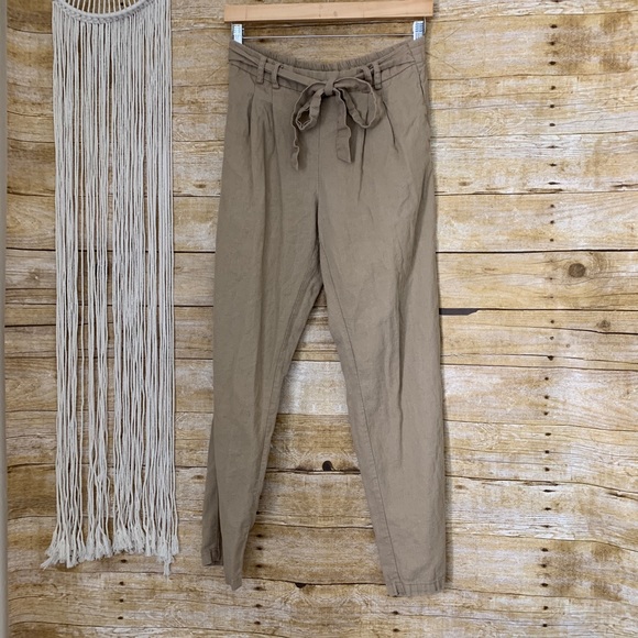 Forever 21 Pants - Forever21 Khaki Pants